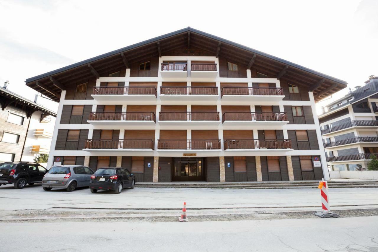 Immeuble Horizon Apartment Ле Колон Екстериор снимка